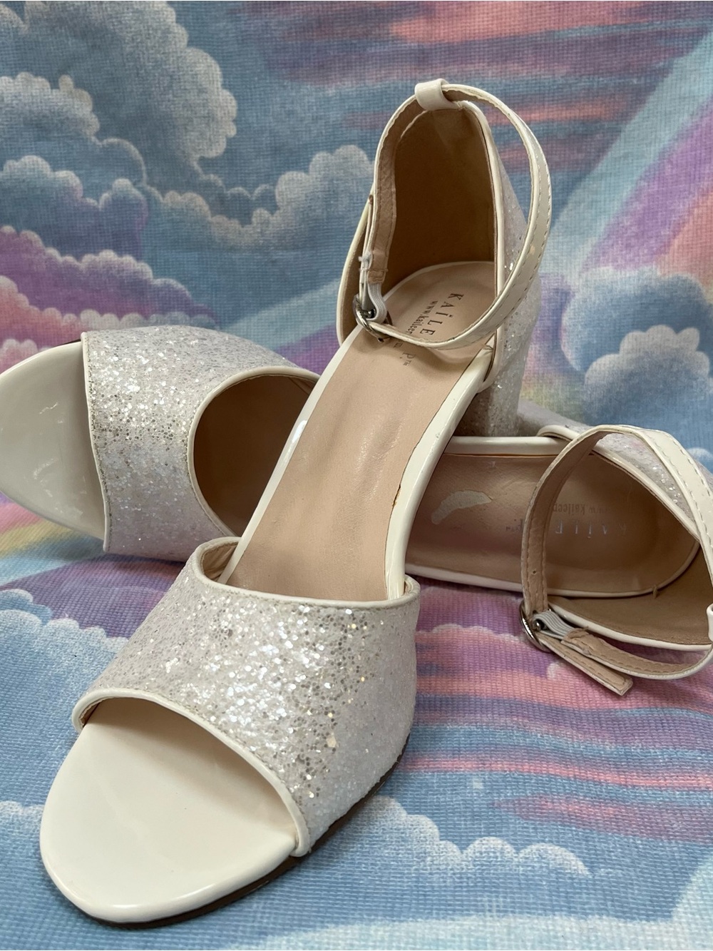 Kailee P. White Sparkly Tall Block Heels Glittery Wedding Ankle Strap EUC SZ 9